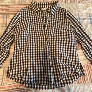 Vineyard Vines women’s shirt size 16